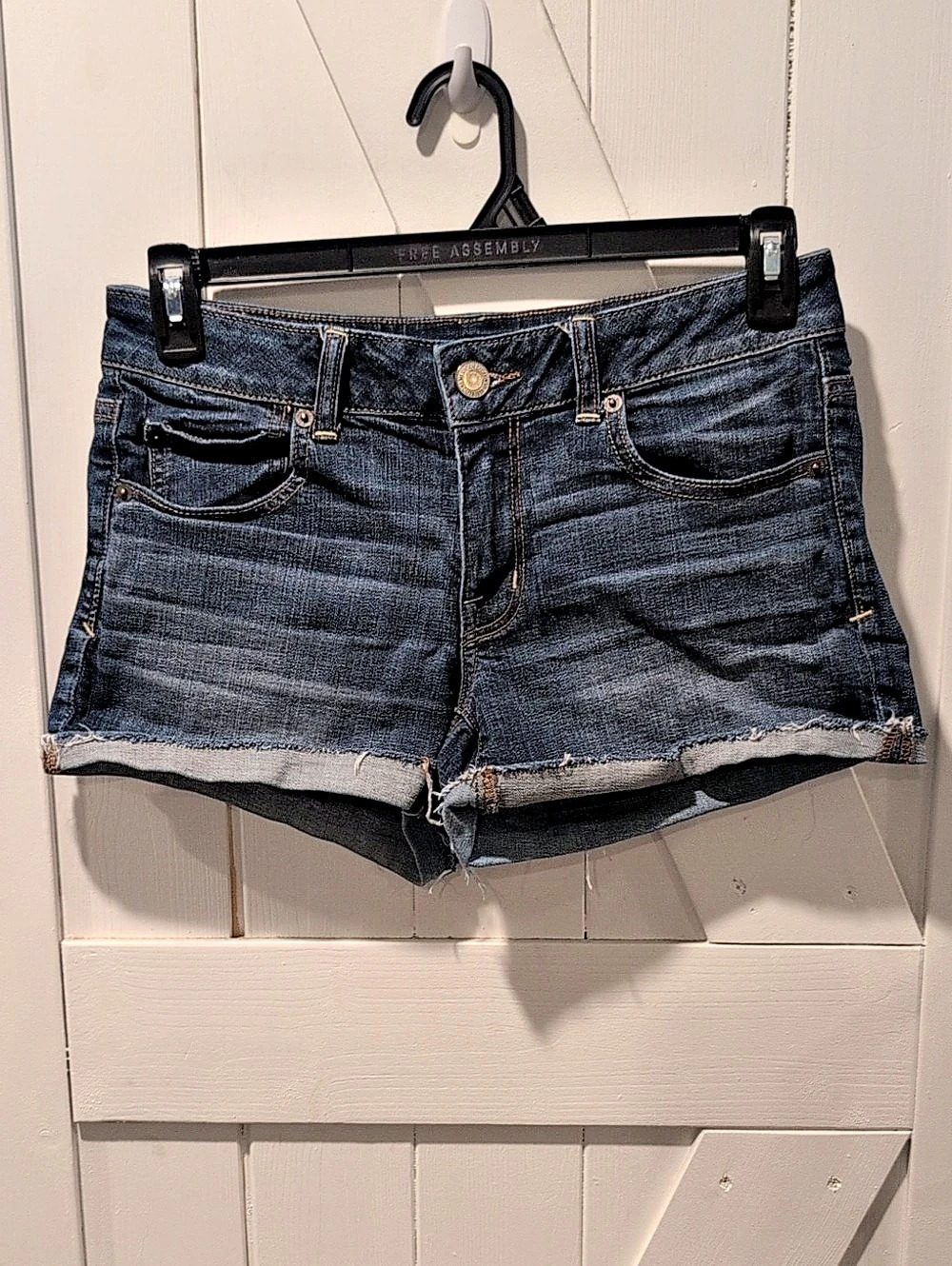 American Eagle Super Stretch Denim Shorts Size 8 Dark Wash Cuffed Jean Shorts